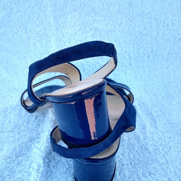 Shoes - Picture 5 of 5